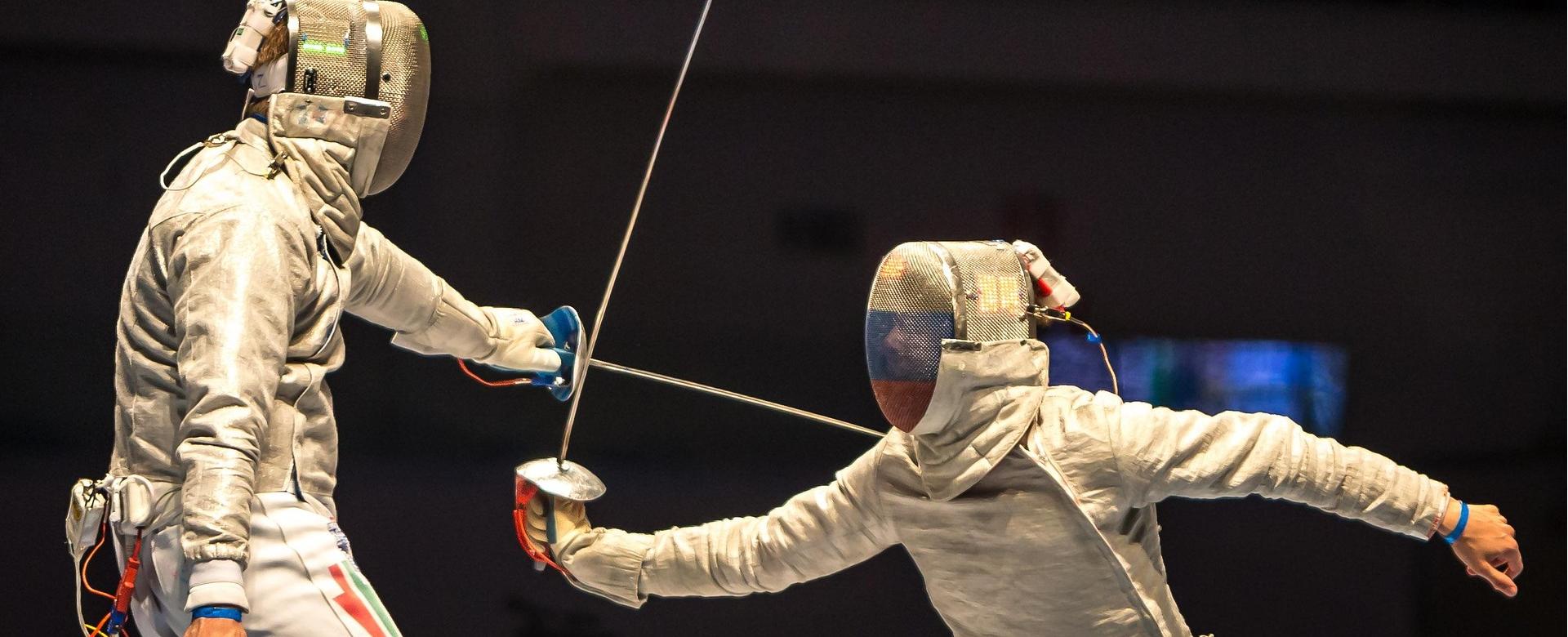 Fechtausrüstungsgeschäft -Fechtausrüstungsgeschäft fencing 1839325 1920